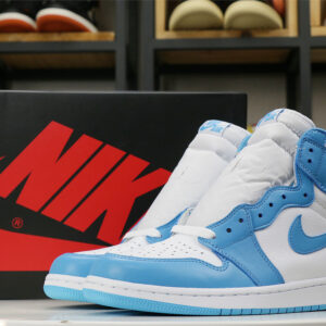 Air Jordan 1 Retro High OG UNC 2015