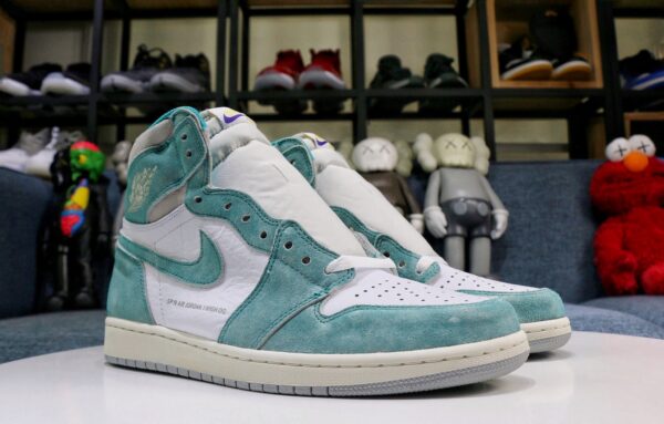 Air Jordan 1 Retro High Og Turbo Green 2019