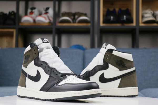 Jordan 1 Retro High Dark Mocha 2020