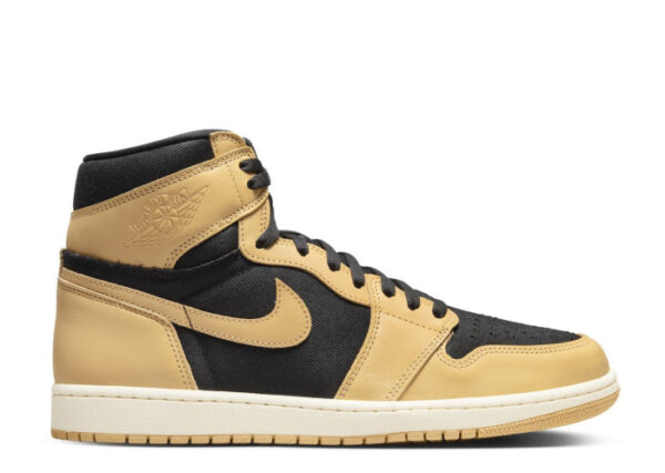 Air Jordan 1 Retro High OG 'Heirloom' 2022