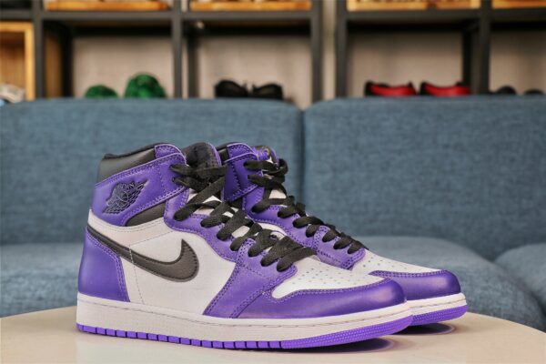 Air Jordan 1 Retro High Court Purple 2.0 2020