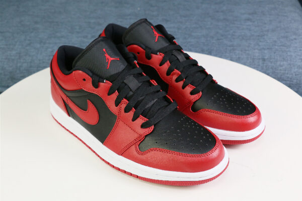 Jordan 1 Retro low 85 Varsity Red 2020