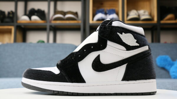 Air Jordan 1 Retro High Og Twist Pony