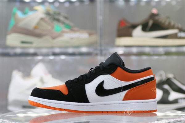 Air Jordan 1 Low Shattered Backboard 2019 - Image 7