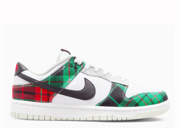 Nike Dunk Low Plaid