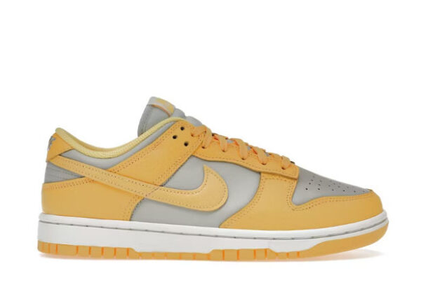 Nike Dunk Low Citron Pulse (Women's)